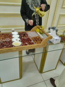 خدمة قهوجيه بالكويت لتقديم القهوة العربية والشاي
