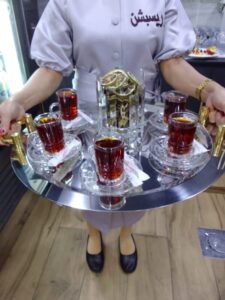 خدمة ضيافة نسائية للمناسبات